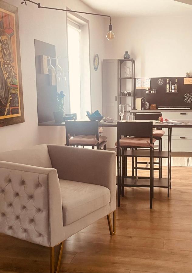 דירות Arona Picasso'S House Modern Art מראה חיצוני תמונה
